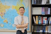 [인터뷰] 이강한 단장, “K학술확산연구소사업 통해 글로벌 한국학의 새 발판 구축”